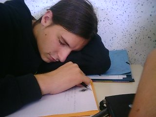 Dort petit enfant!